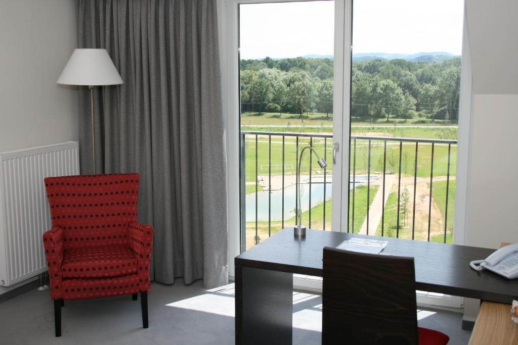 Hotel Staribacher Suedsteiermark Leibnitz Room photo
