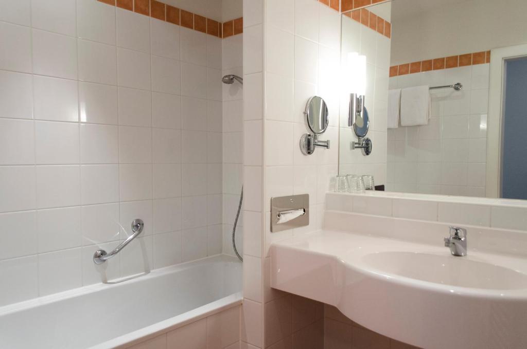 Hotel Staribacher Suedsteiermark Leibnitz Room photo